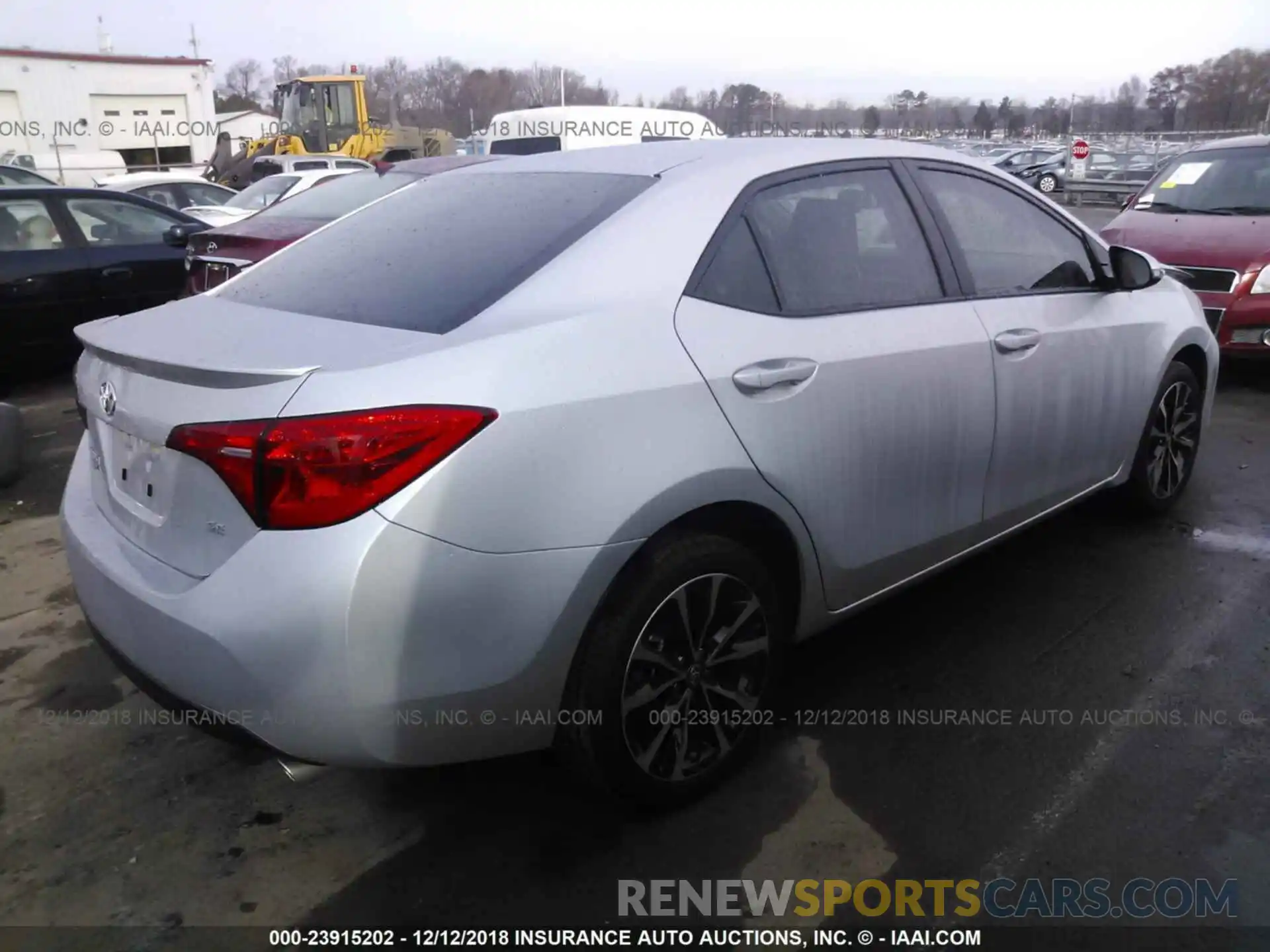 4 Photograph of a damaged car 5YFBURHE5KP870885 TOYOTA COROLLA 2019