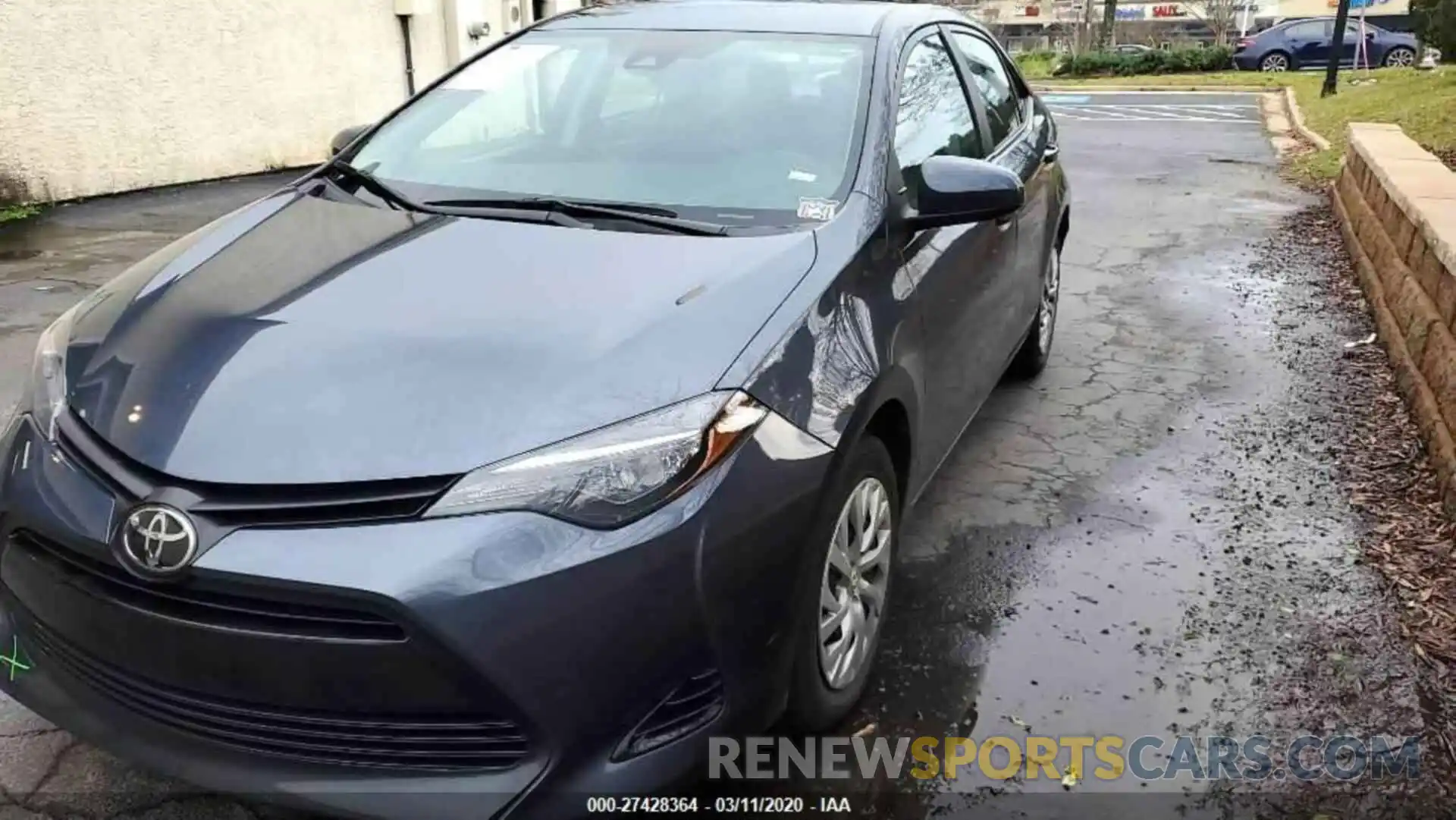 4 Photograph of a damaged car 5YFBURHE5KP871583 TOYOTA COROLLA 2019