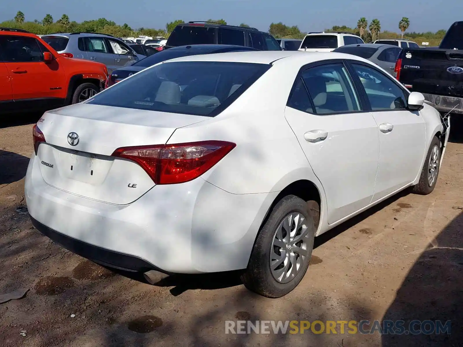 4 Photograph of a damaged car 5YFBURHE5KP872152 TOYOTA COROLLA 2019