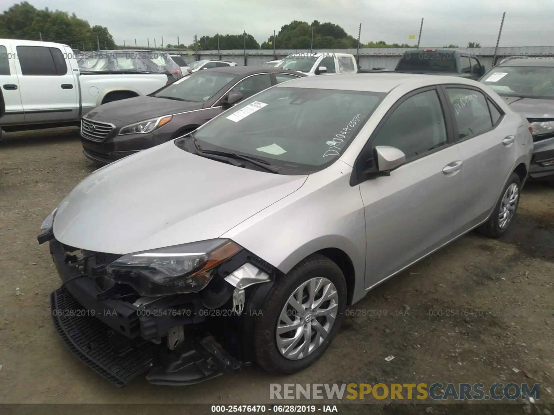 2 Photograph of a damaged car 5YFBURHE5KP873401 TOYOTA COROLLA 2019