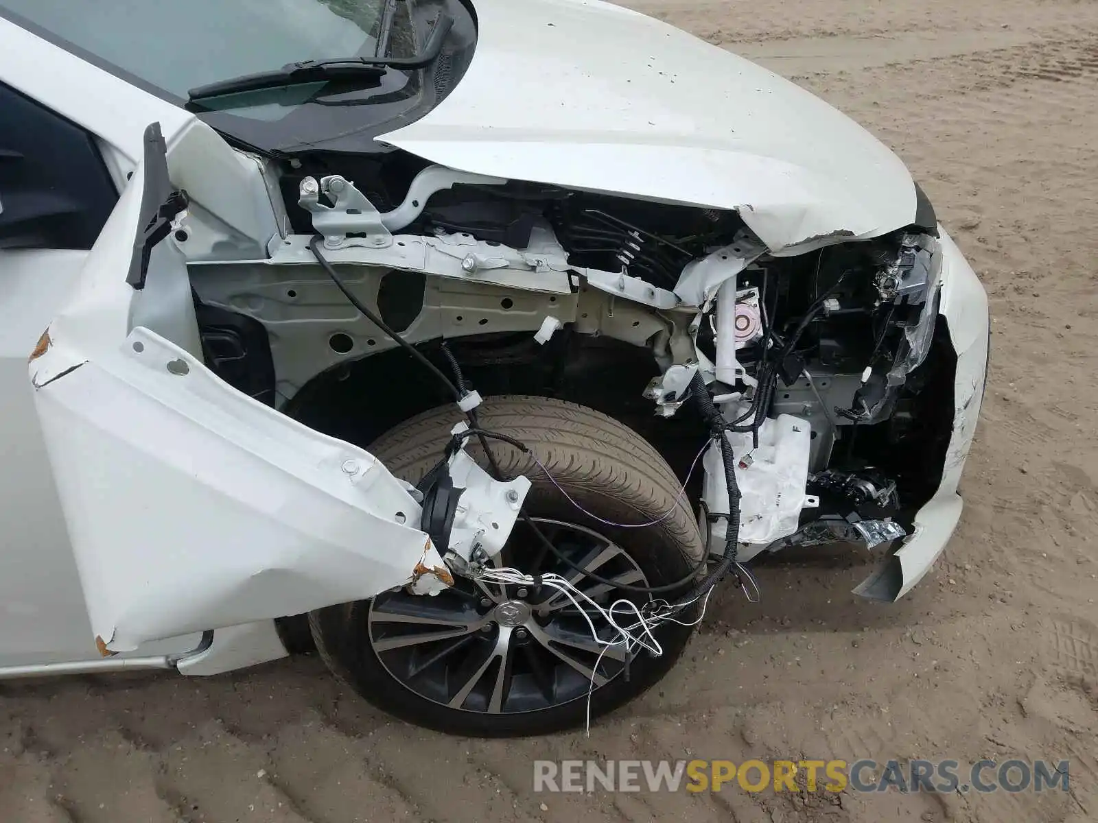 9 Photograph of a damaged car 5YFBURHE5KP874497 TOYOTA COROLLA 2019