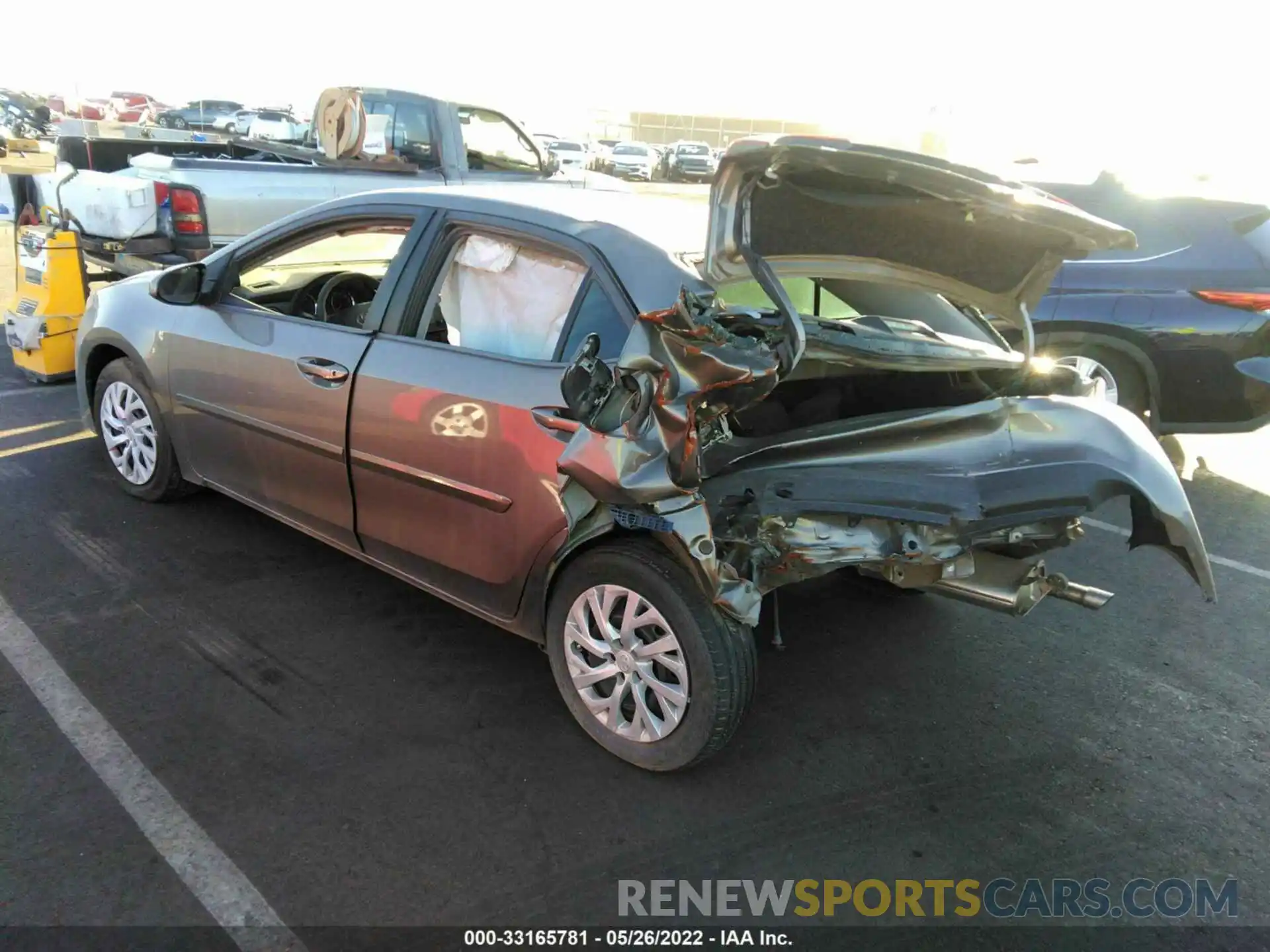 3 Photograph of a damaged car 5YFBURHE5KP874533 TOYOTA COROLLA 2019