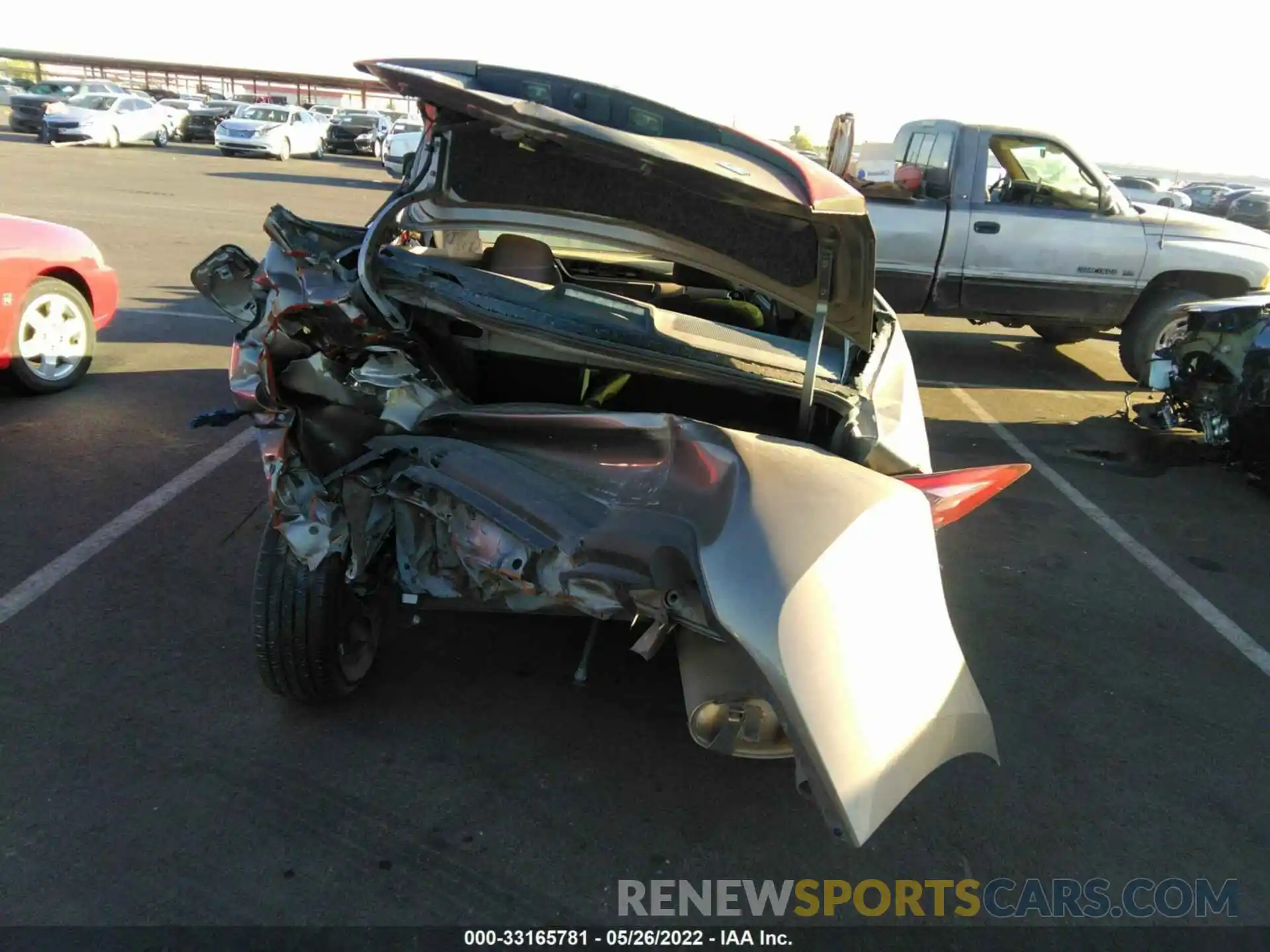 6 Photograph of a damaged car 5YFBURHE5KP874533 TOYOTA COROLLA 2019