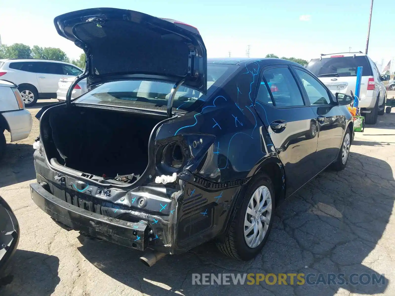 4 Photograph of a damaged car 5YFBURHE5KP874922 TOYOTA COROLLA 2019