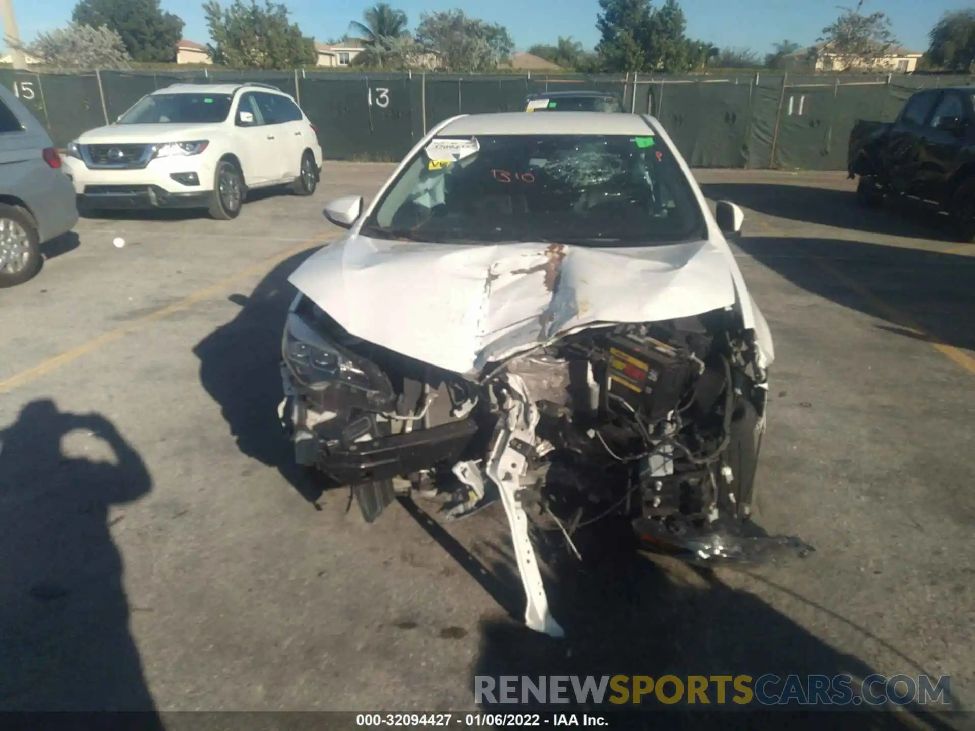 6 Photograph of a damaged car 5YFBURHE5KP875651 TOYOTA COROLLA 2019