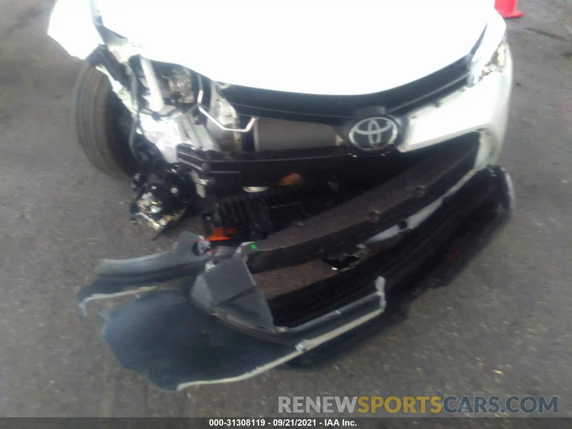 6 Photograph of a damaged car 5YFBURHE5KP875911 TOYOTA COROLLA 2019