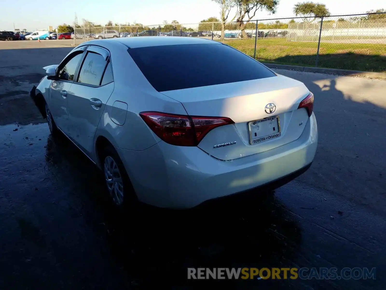 3 Photograph of a damaged car 5YFBURHE5KP876279 TOYOTA COROLLA 2019