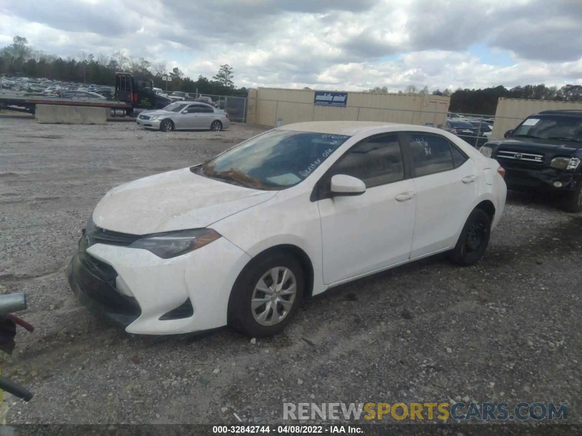 2 Photograph of a damaged car 5YFBURHE5KP876315 TOYOTA COROLLA 2019