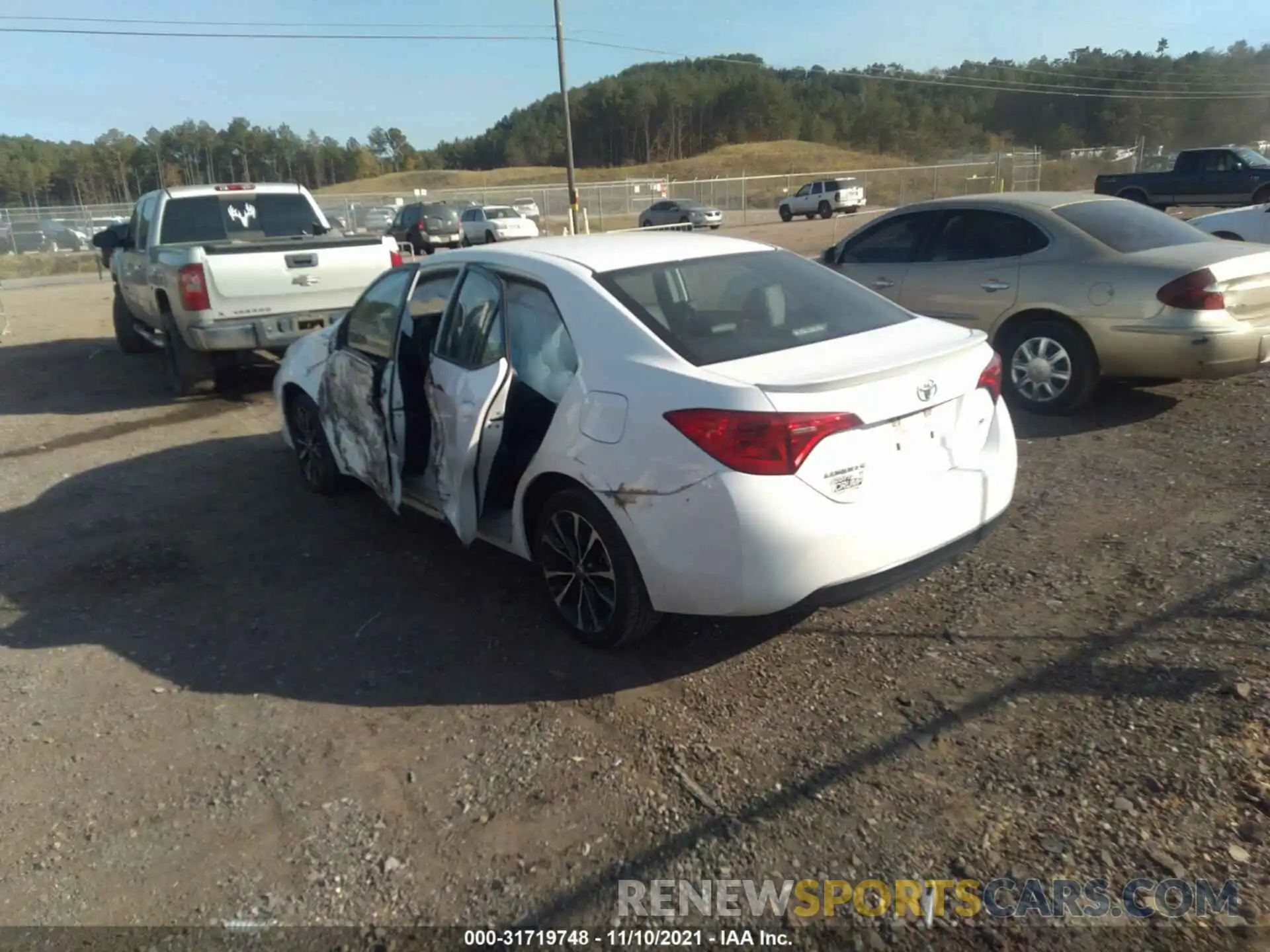 3 Photograph of a damaged car 5YFBURHE5KP876976 TOYOTA COROLLA 2019