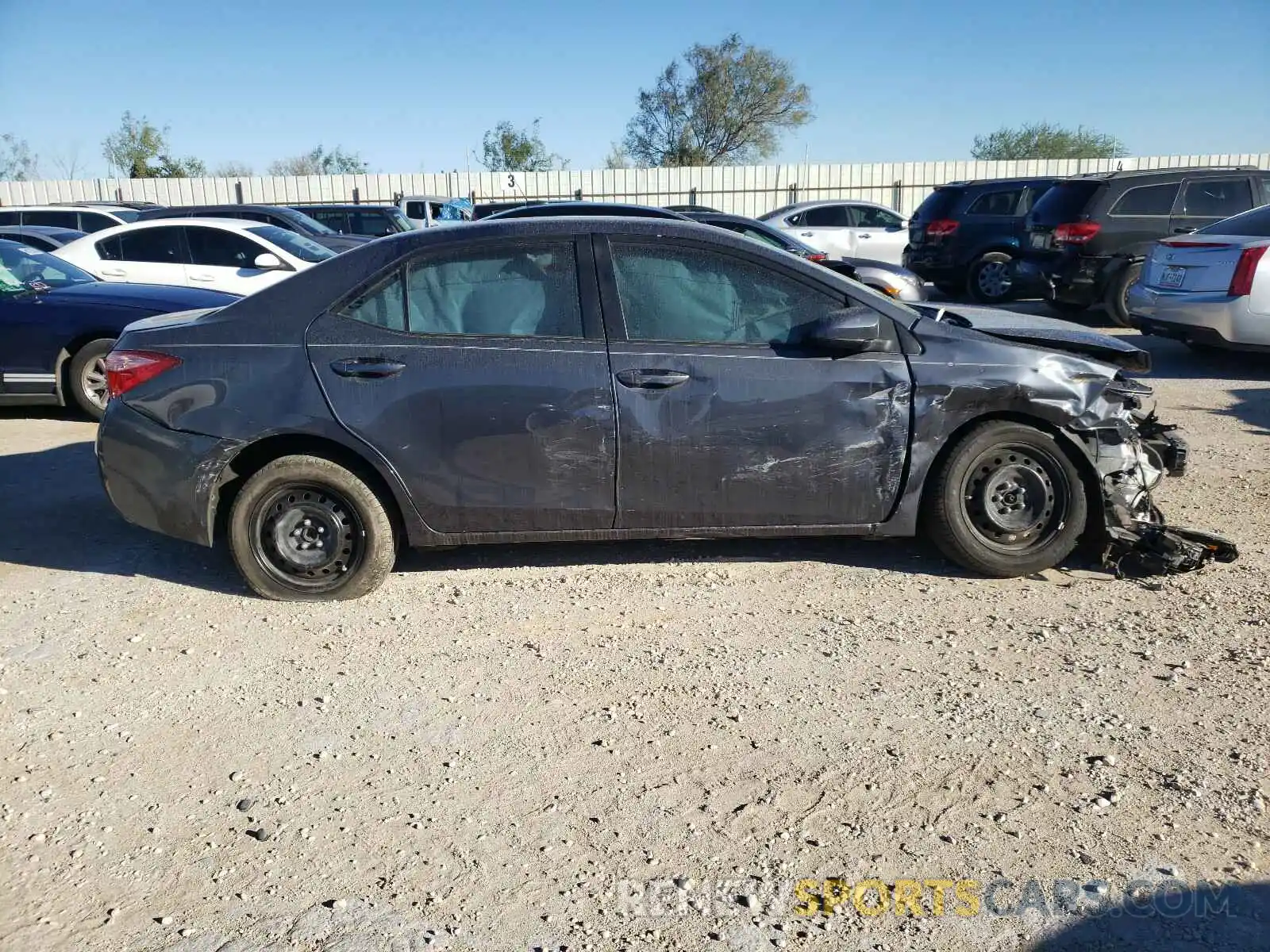 9 Photograph of a damaged car 5YFBURHE5KP877335 TOYOTA COROLLA 2019