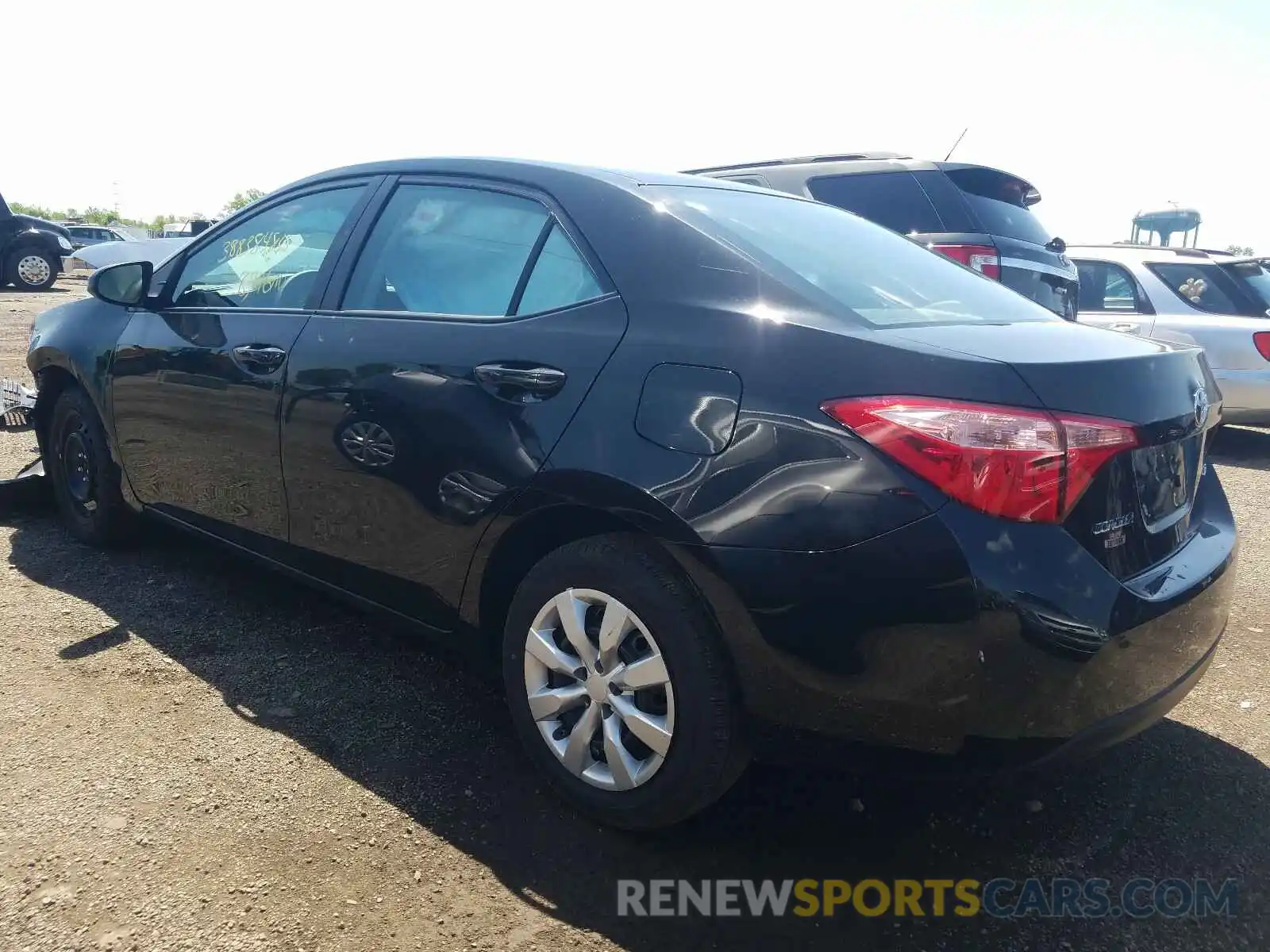 3 Photograph of a damaged car 5YFBURHE5KP877500 TOYOTA COROLLA 2019