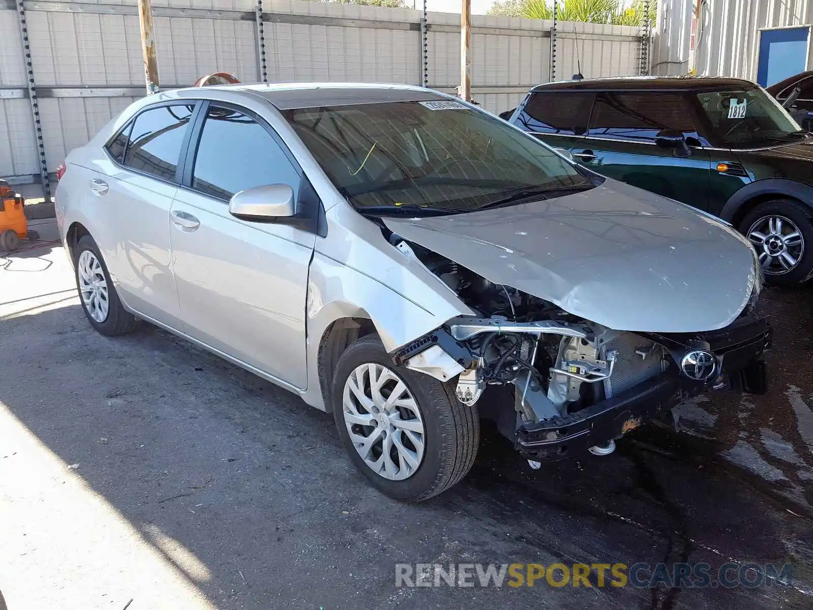 1 Photograph of a damaged car 5YFBURHE5KP877559 TOYOTA COROLLA 2019