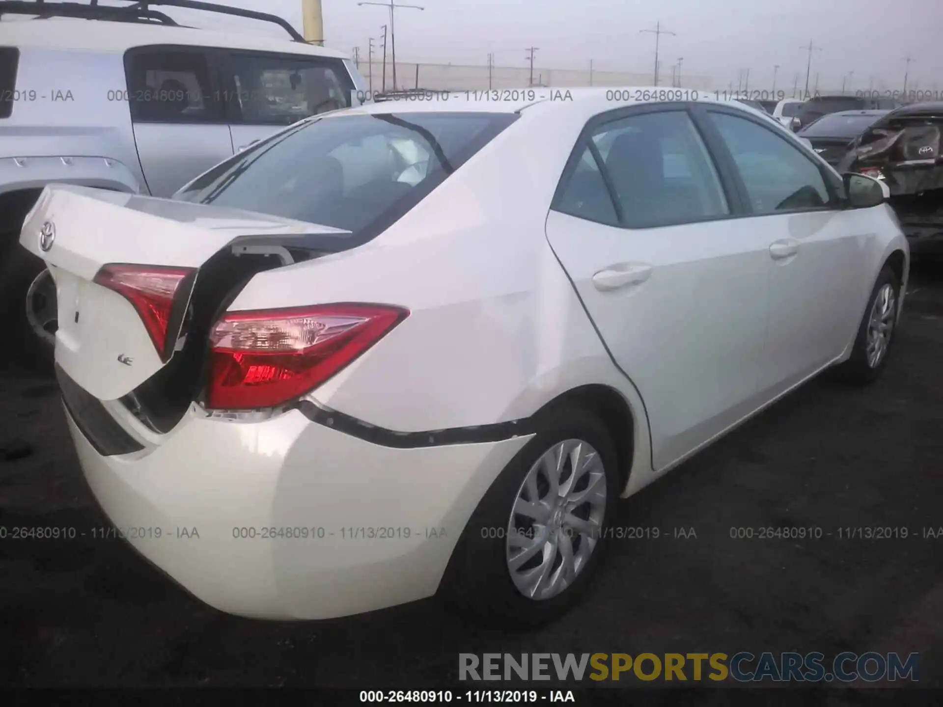 4 Photograph of a damaged car 5YFBURHE5KP877786 TOYOTA COROLLA 2019