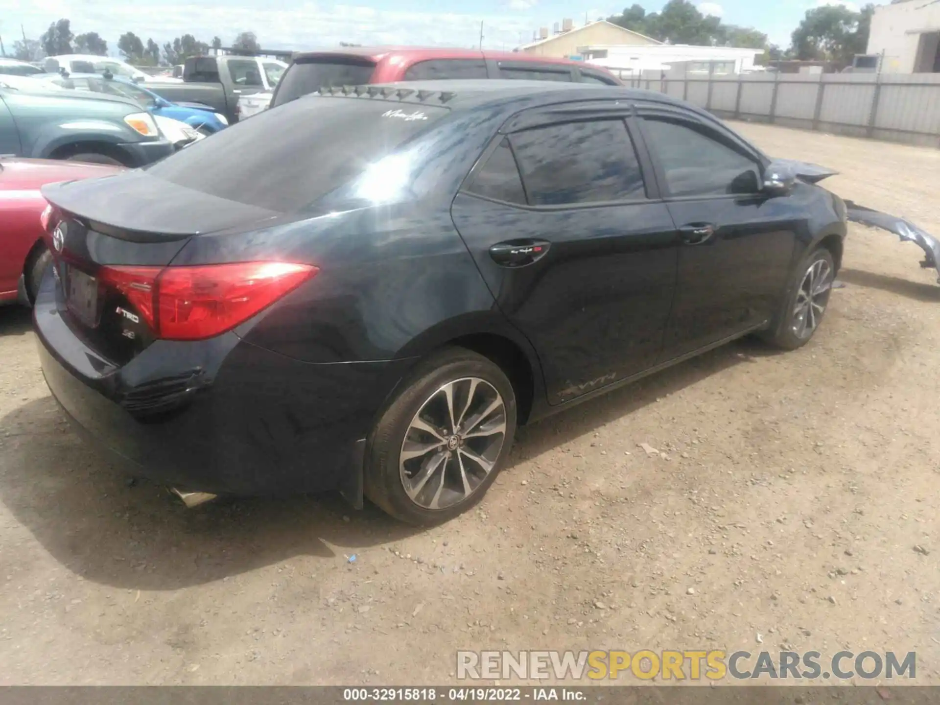 4 Photograph of a damaged car 5YFBURHE5KP878114 TOYOTA COROLLA 2019