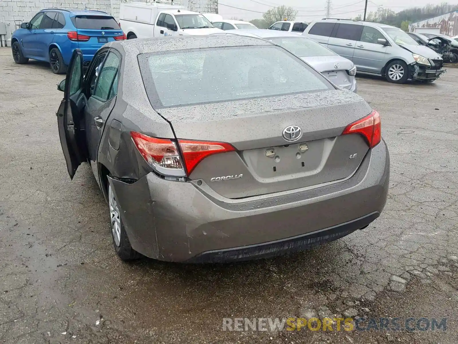 3 Photograph of a damaged car 5YFBURHE5KP878274 TOYOTA COROLLA 2019