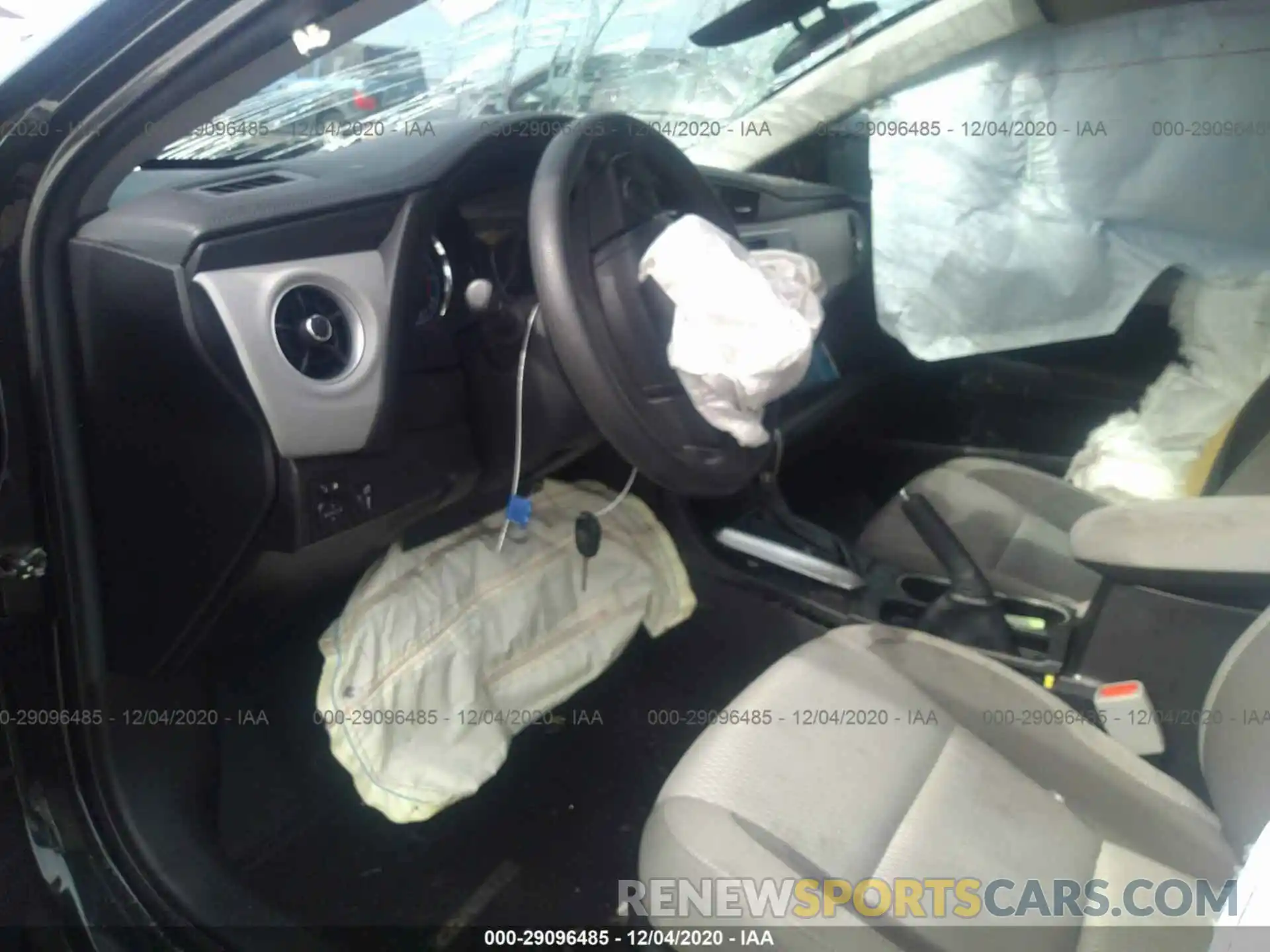 5 Photograph of a damaged car 5YFBURHE5KP878453 TOYOTA COROLLA 2019