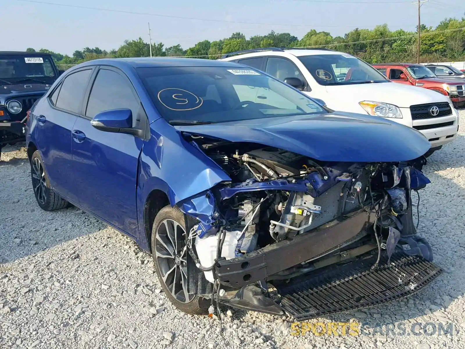 1 Photograph of a damaged car 5YFBURHE5KP878744 TOYOTA COROLLA 2019