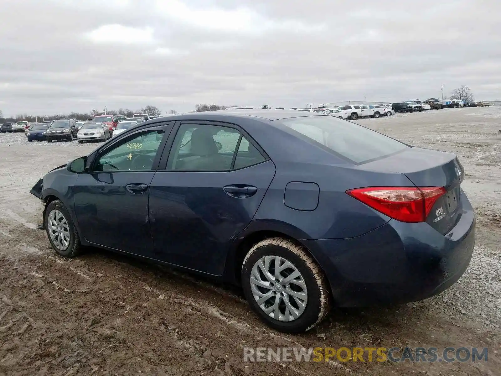 3 Photograph of a damaged car 5YFBURHE5KP879084 TOYOTA COROLLA 2019