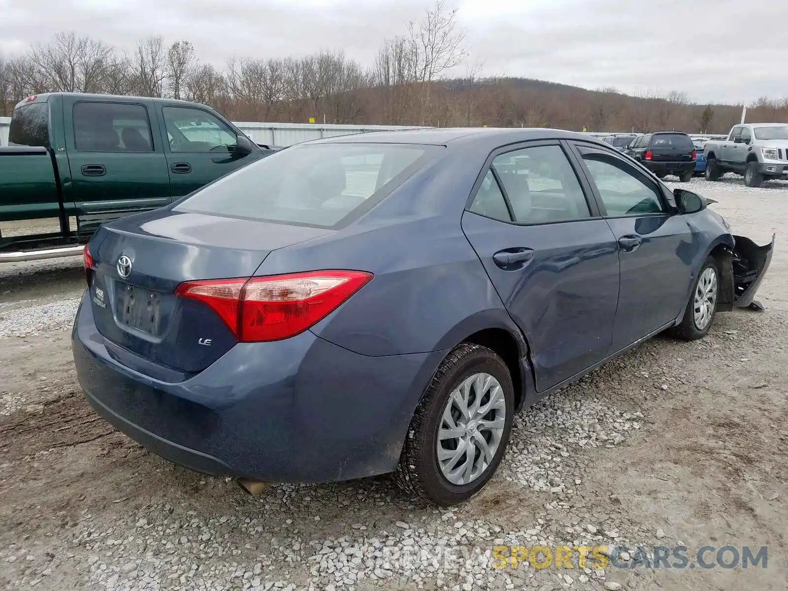 4 Photograph of a damaged car 5YFBURHE5KP879084 TOYOTA COROLLA 2019