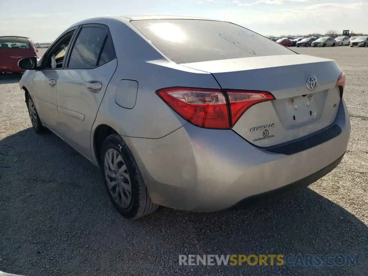 3 Photograph of a damaged car 5YFBURHE5KP879361 TOYOTA COROLLA 2019