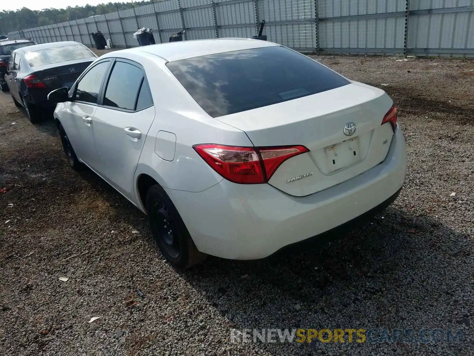 3 Photograph of a damaged car 5YFBURHE5KP879960 TOYOTA COROLLA 2019