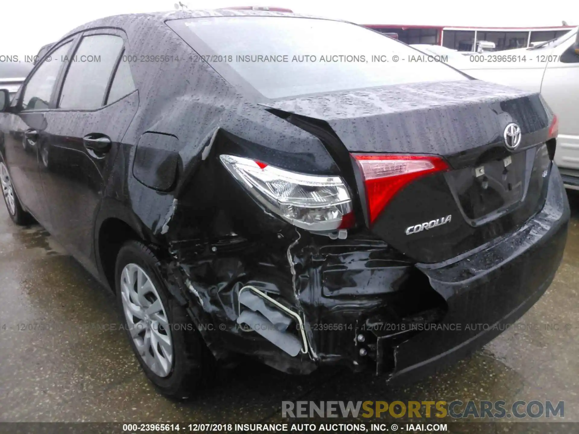 6 Photograph of a damaged car 5YFBURHE5KP880459 Toyota Corolla 2019