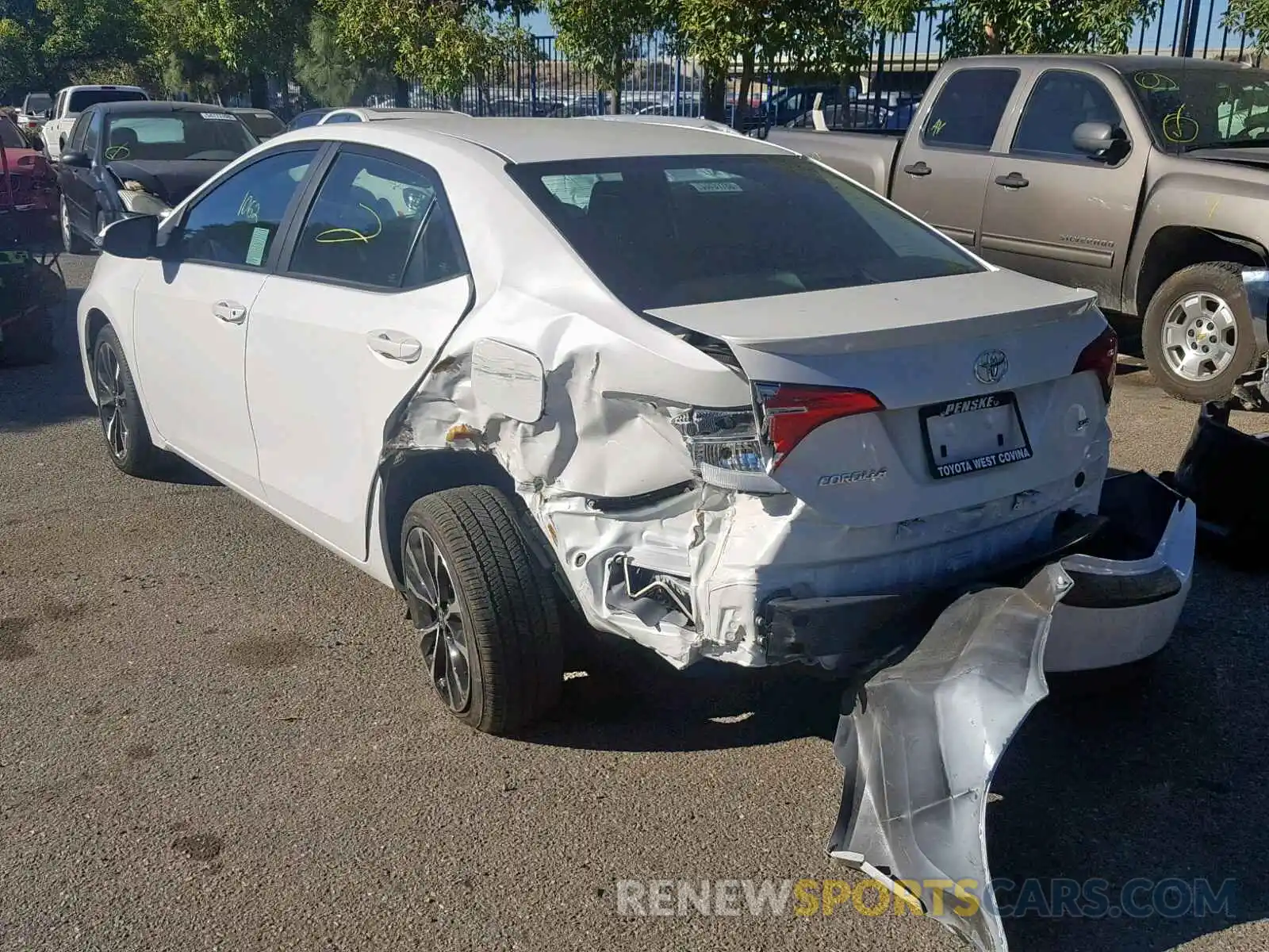 3 Photograph of a damaged car 5YFBURHE5KP880848 TOYOTA COROLLA 2019