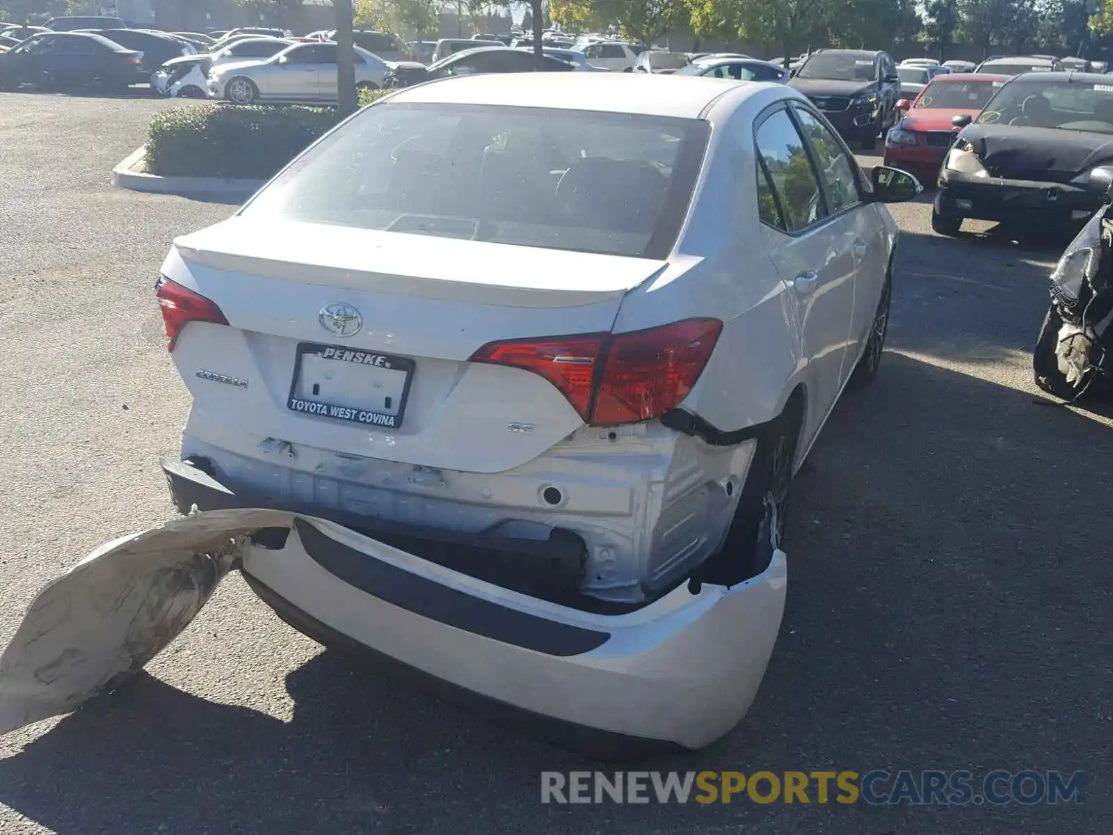 4 Photograph of a damaged car 5YFBURHE5KP880848 TOYOTA COROLLA 2019