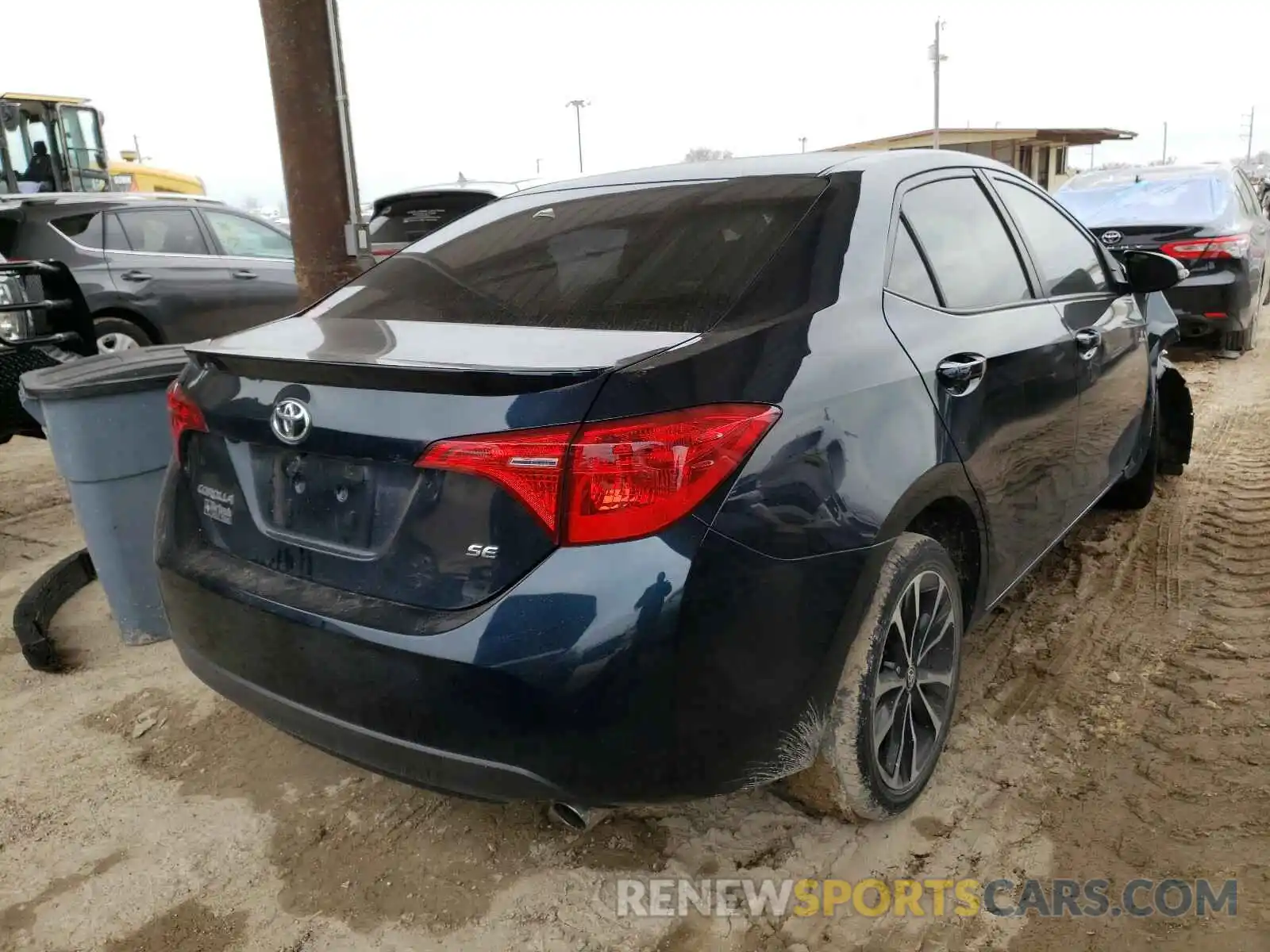 4 Photograph of a damaged car 5YFBURHE5KP880901 TOYOTA COROLLA 2019