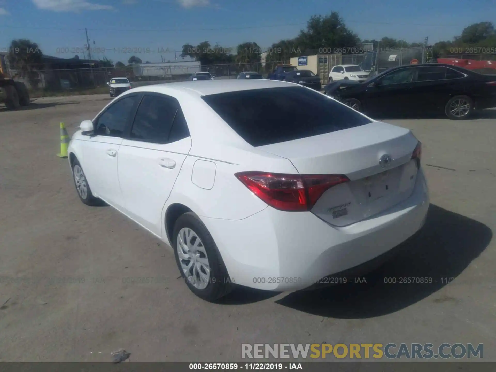 3 Photograph of a damaged car 5YFBURHE5KP881126 TOYOTA COROLLA 2019