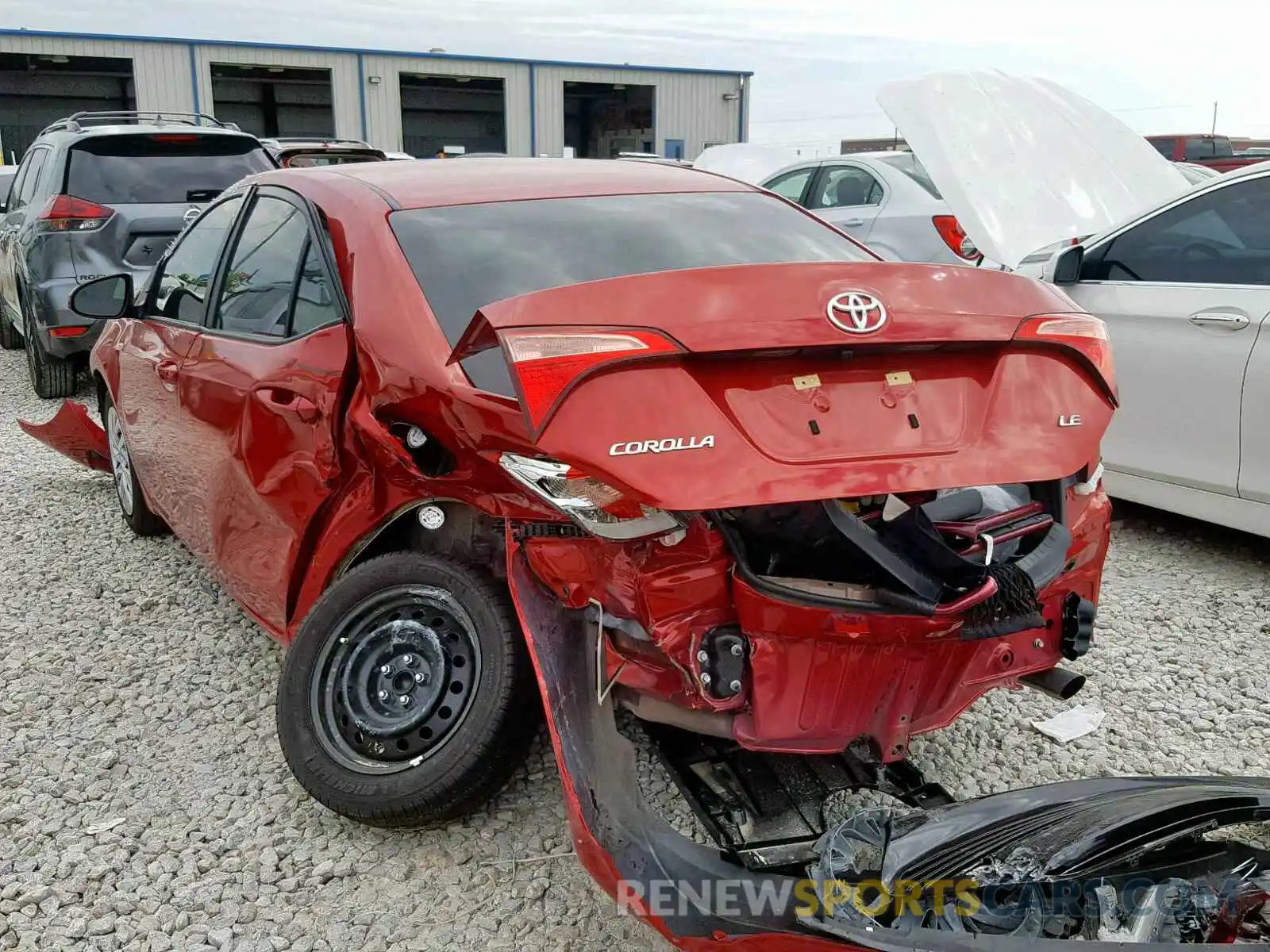 3 Photograph of a damaged car 5YFBURHE5KP883085 TOYOTA COROLLA 2019