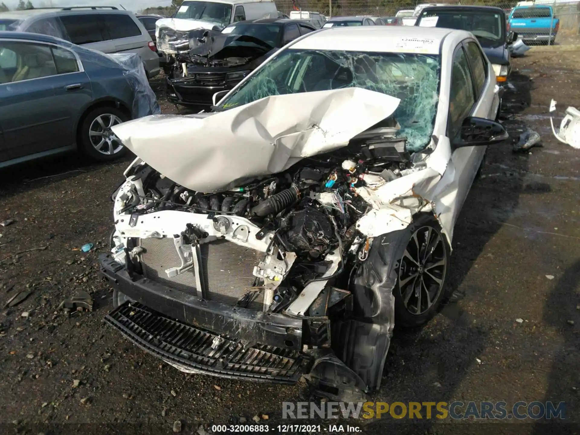 6 Photograph of a damaged car 5YFBURHE5KP883846 TOYOTA COROLLA 2019