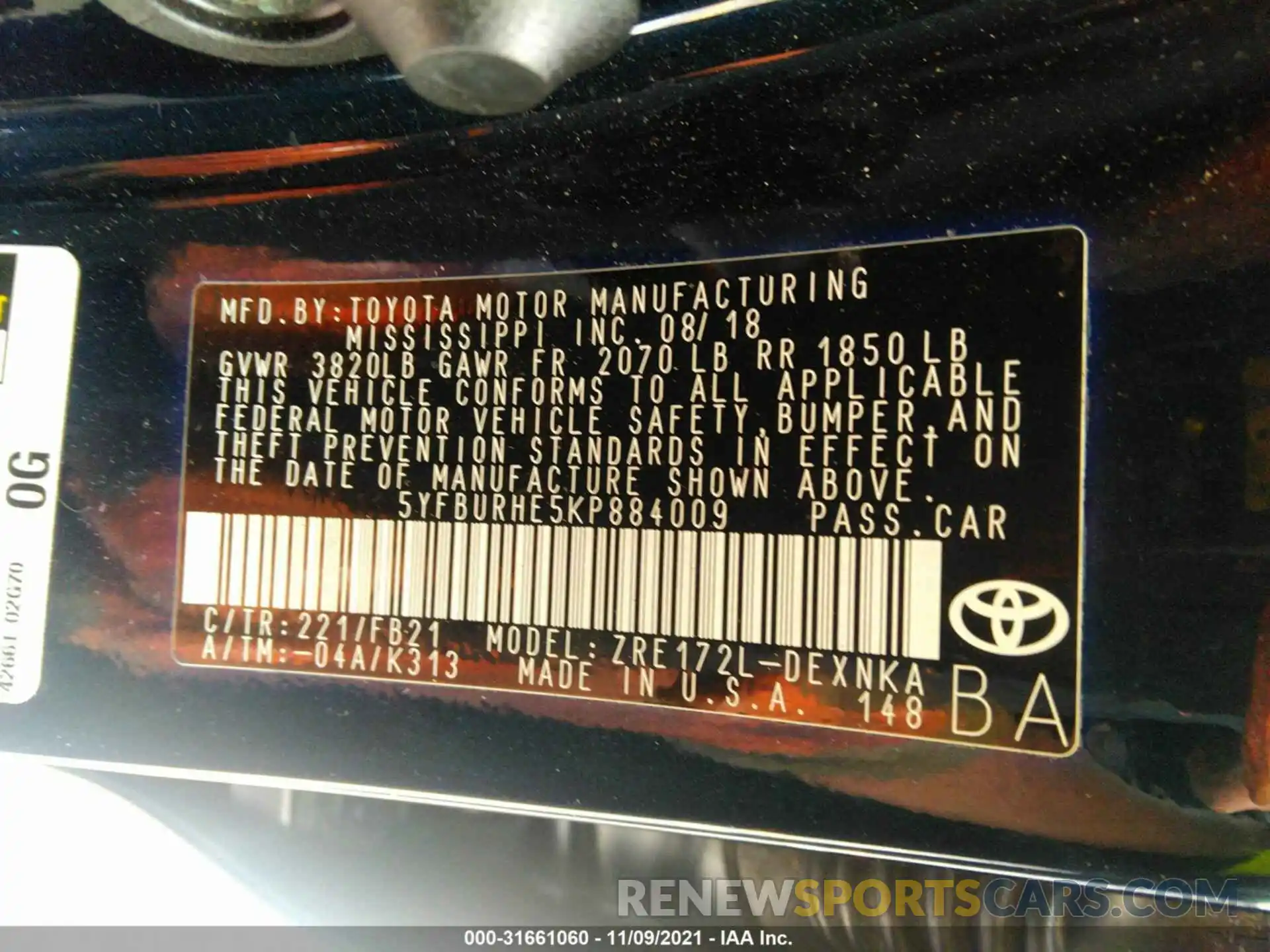 9 Photograph of a damaged car 5YFBURHE5KP884009 TOYOTA COROLLA 2019