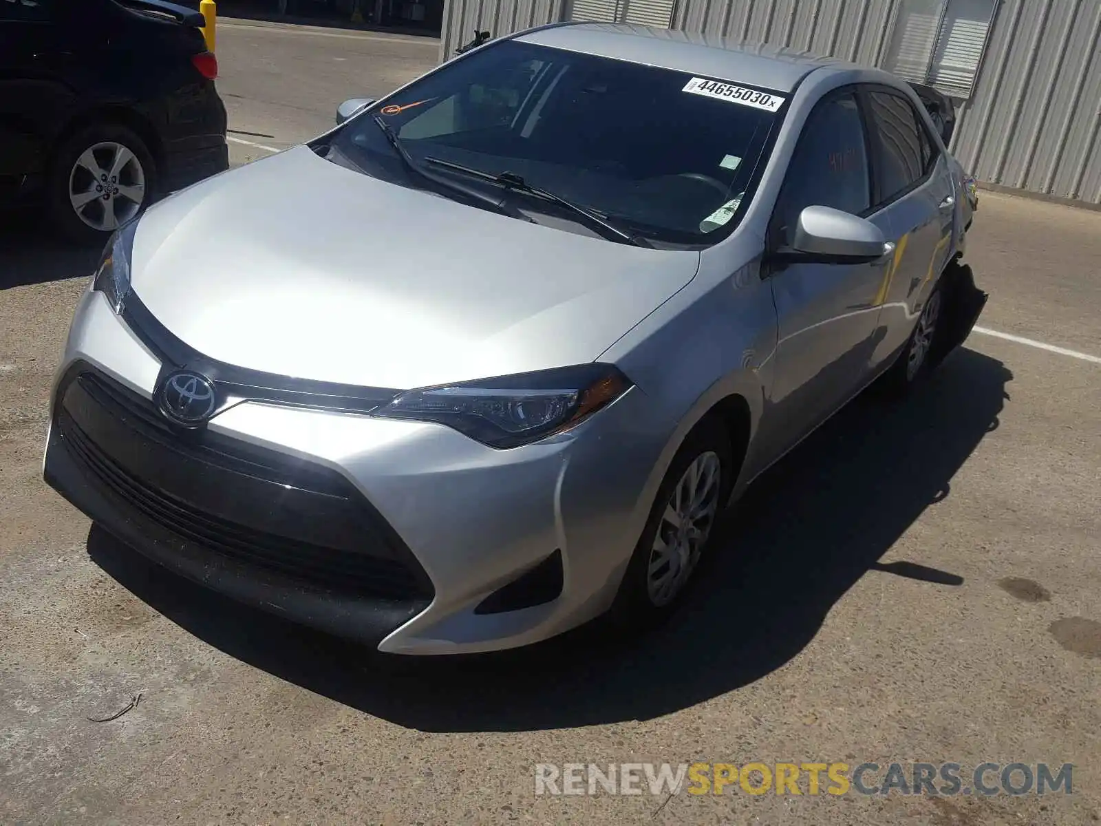 2 Photograph of a damaged car 5YFBURHE5KP884494 TOYOTA COROLLA 2019