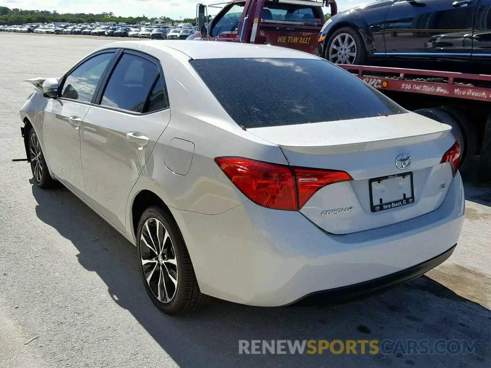 3 Photograph of a damaged car 5YFBURHE5KP884575 TOYOTA COROLLA 2019