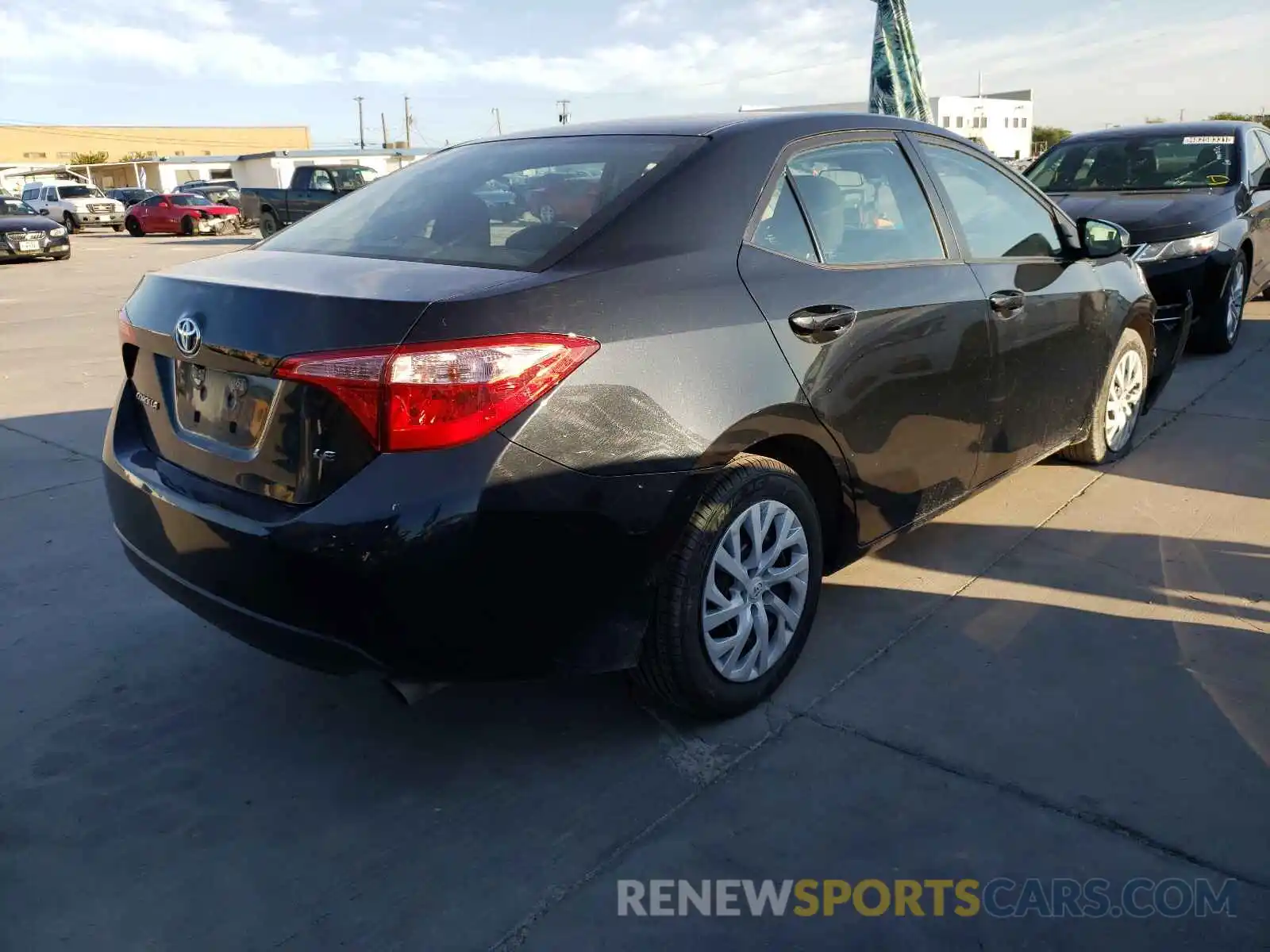 4 Photograph of a damaged car 5YFBURHE5KP884625 TOYOTA COROLLA 2019