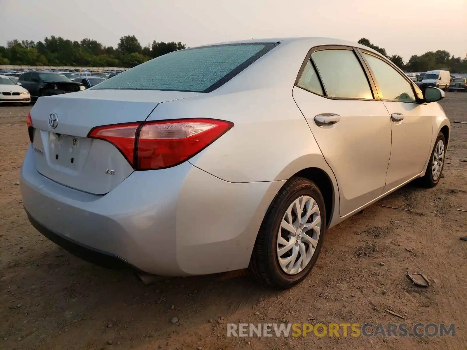 4 Photograph of a damaged car 5YFBURHE5KP885094 TOYOTA COROLLA 2019