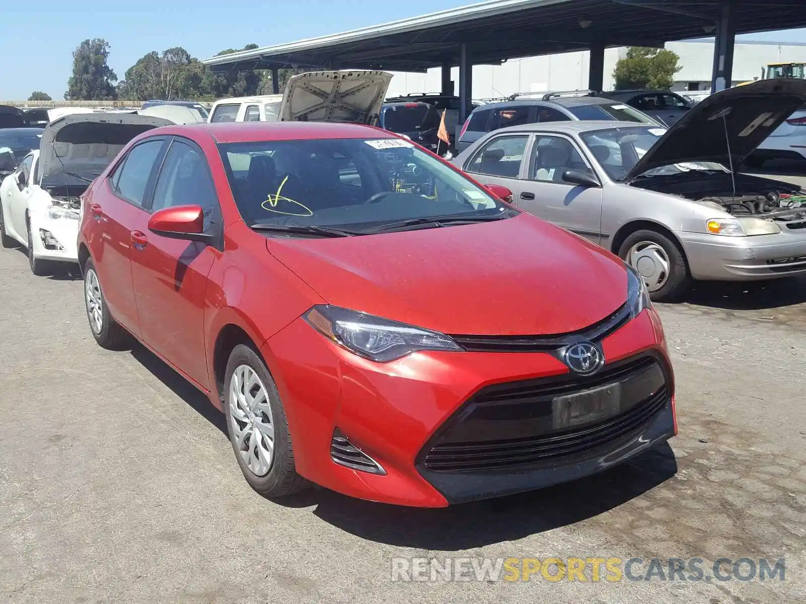 1 Photograph of a damaged car 5YFBURHE5KP885371 TOYOTA COROLLA 2019