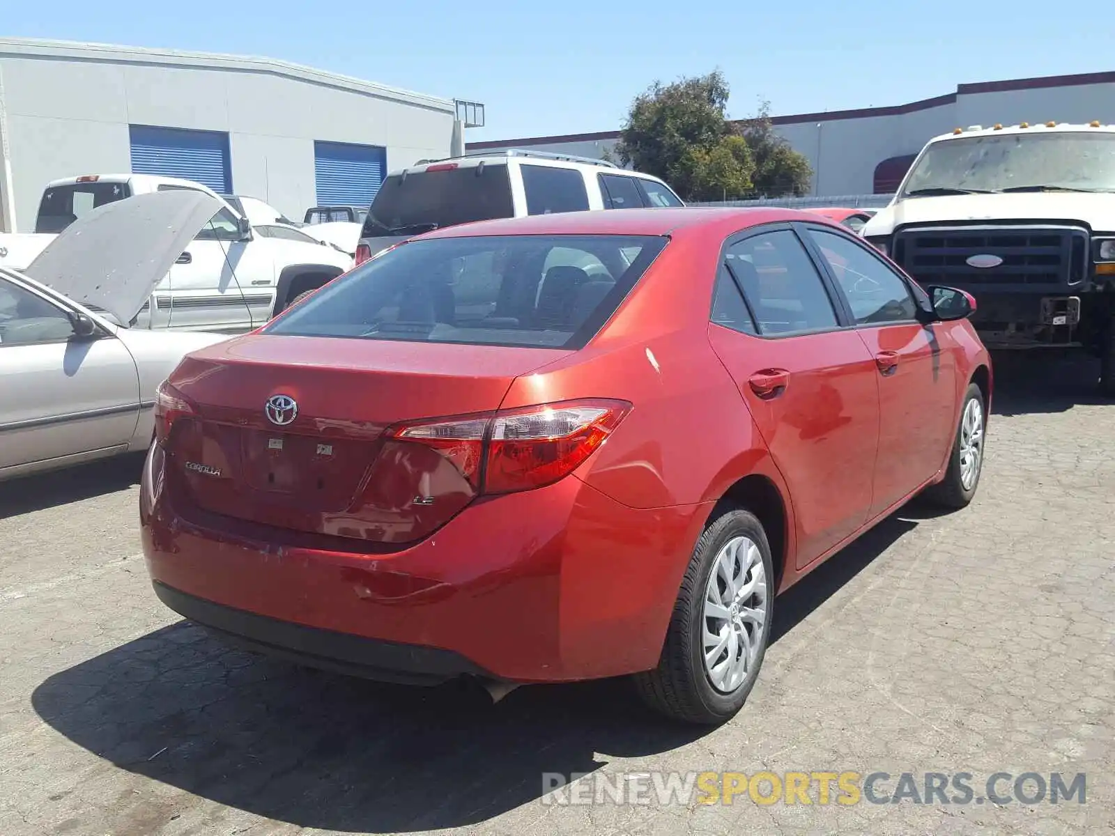 4 Photograph of a damaged car 5YFBURHE5KP885371 TOYOTA COROLLA 2019