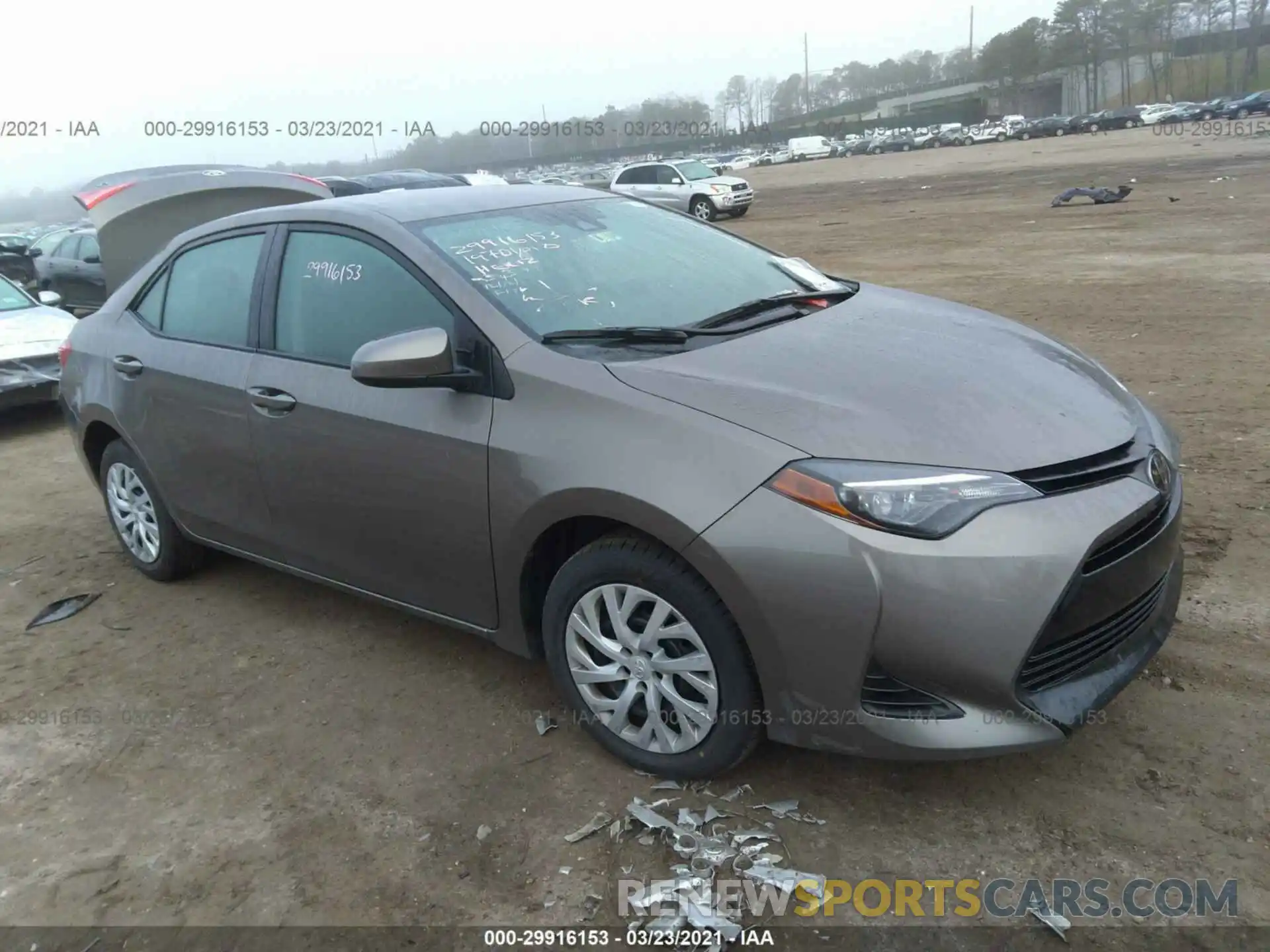 1 Photograph of a damaged car 5YFBURHE5KP885497 TOYOTA COROLLA 2019