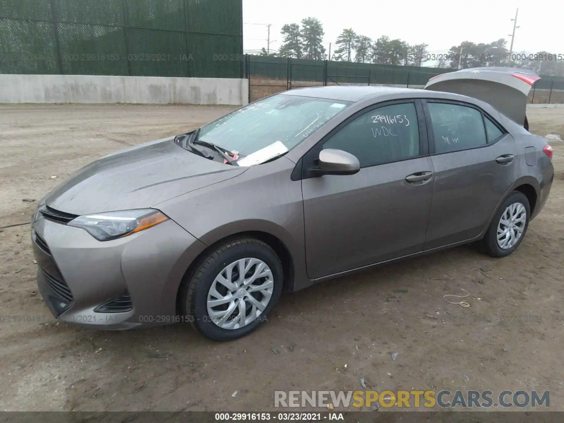 2 Photograph of a damaged car 5YFBURHE5KP885497 TOYOTA COROLLA 2019