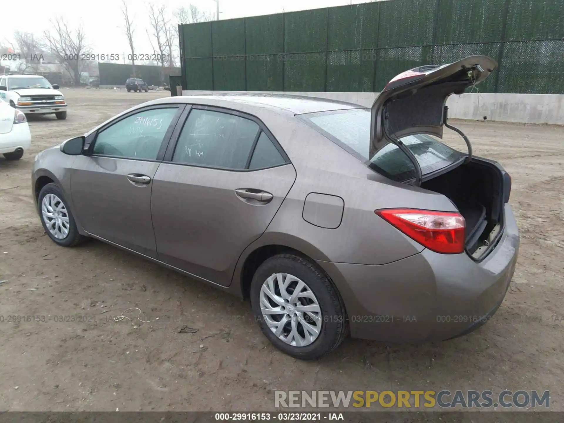 3 Photograph of a damaged car 5YFBURHE5KP885497 TOYOTA COROLLA 2019