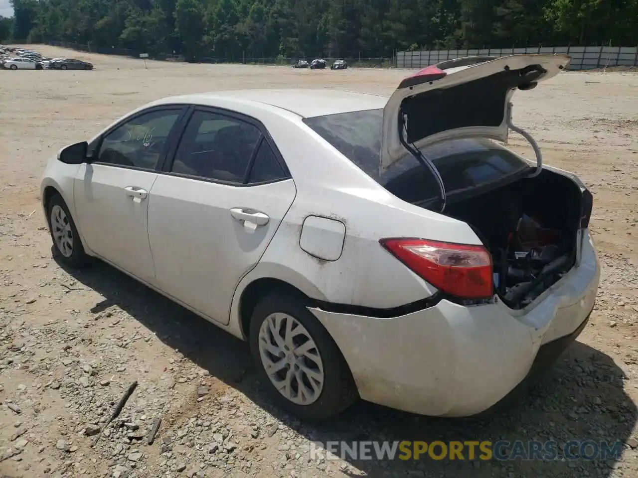 3 Photograph of a damaged car 5YFBURHE5KP885824 TOYOTA COROLLA 2019