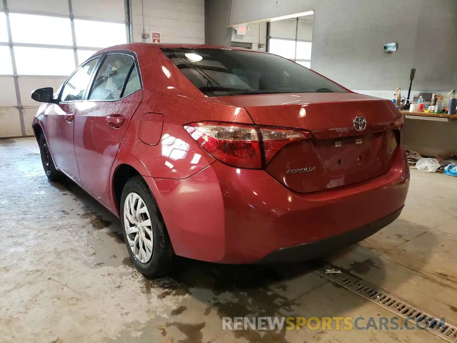 3 Photograph of a damaged car 5YFBURHE5KP885967 TOYOTA COROLLA 2019