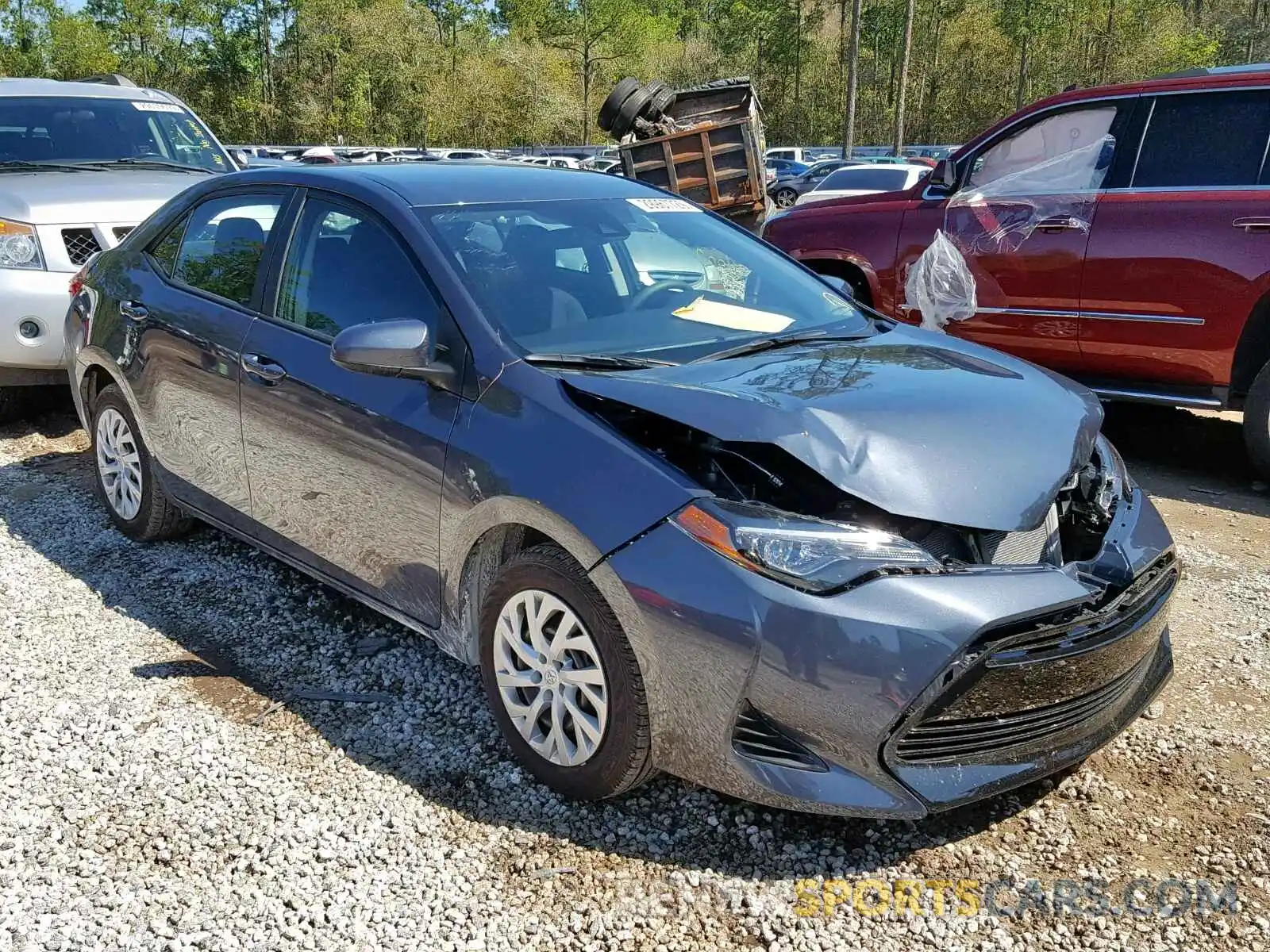 1 Photograph of a damaged car 5YFBURHE5KP886021 TOYOTA COROLLA 2019