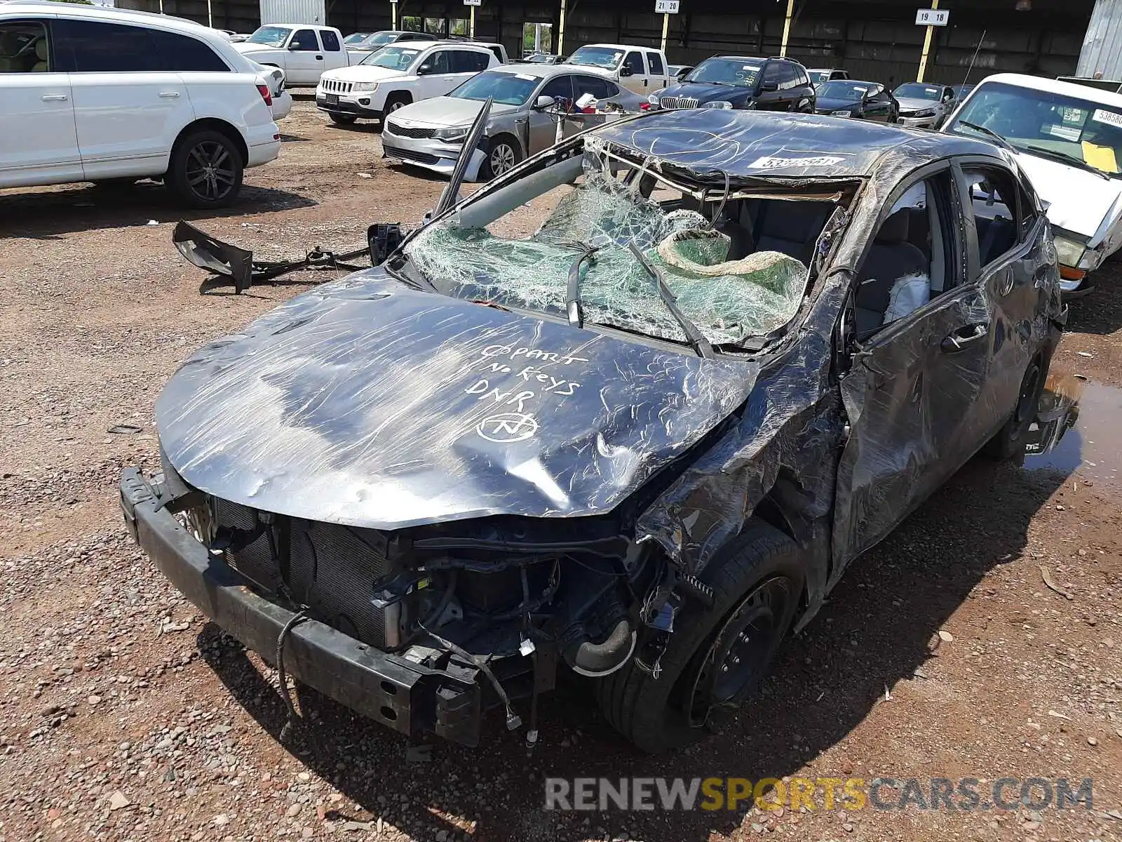 2 Photograph of a damaged car 5YFBURHE5KP886245 TOYOTA COROLLA 2019