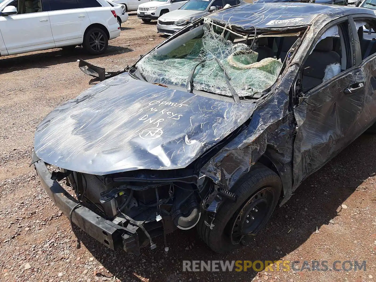 9 Photograph of a damaged car 5YFBURHE5KP886245 TOYOTA COROLLA 2019