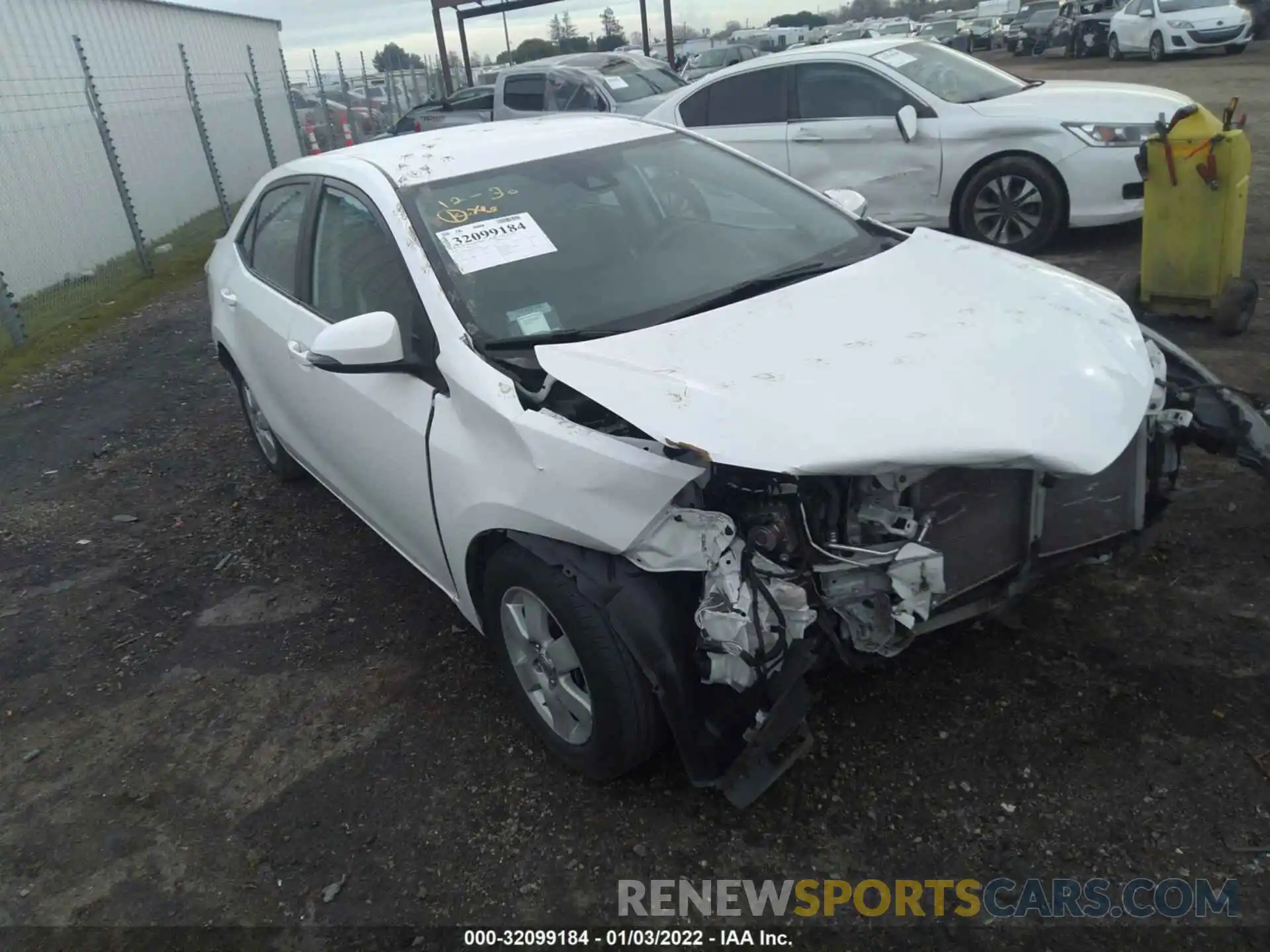 1 Photograph of a damaged car 5YFBURHE5KP886259 TOYOTA COROLLA 2019