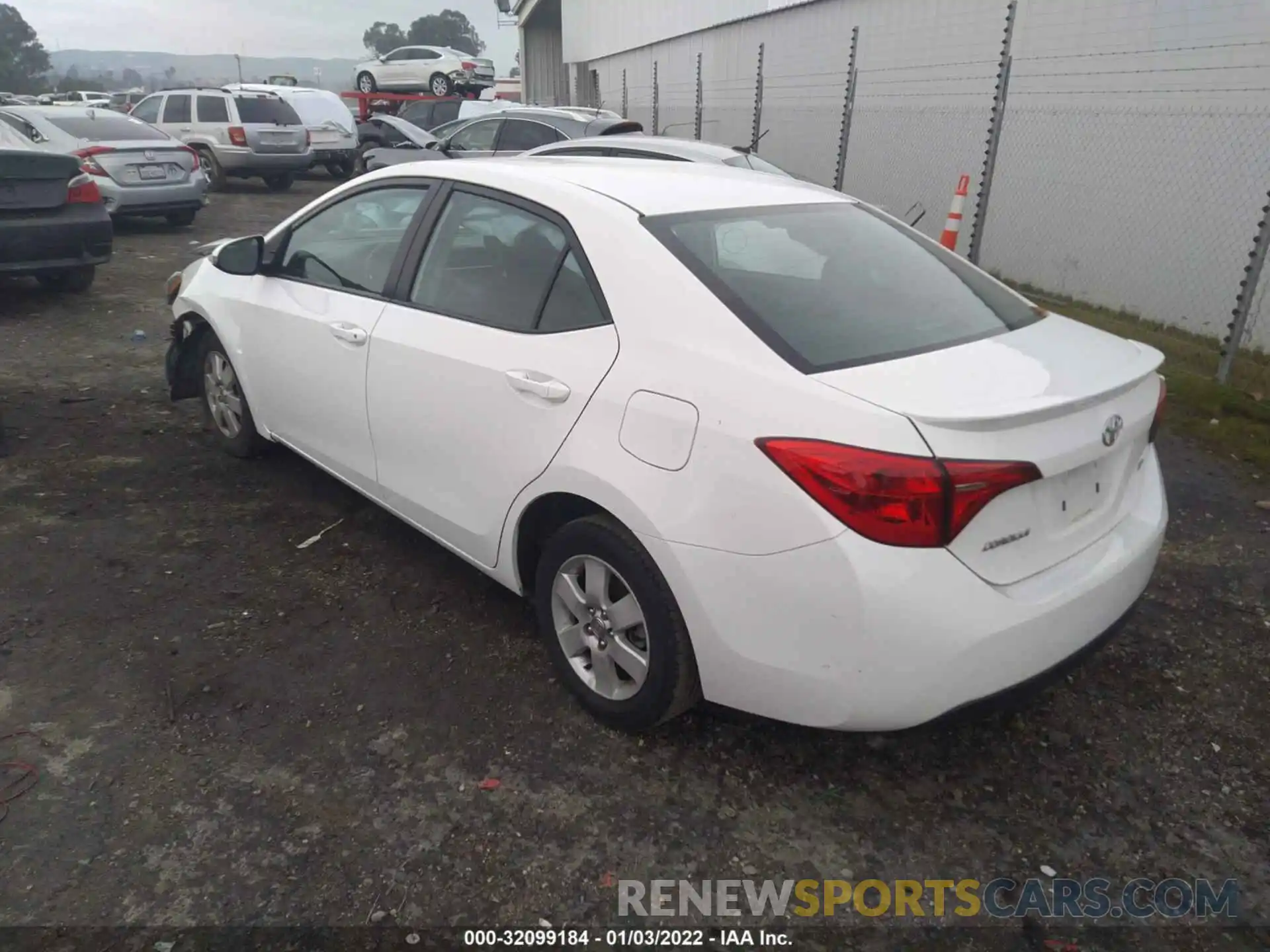 3 Photograph of a damaged car 5YFBURHE5KP886259 TOYOTA COROLLA 2019