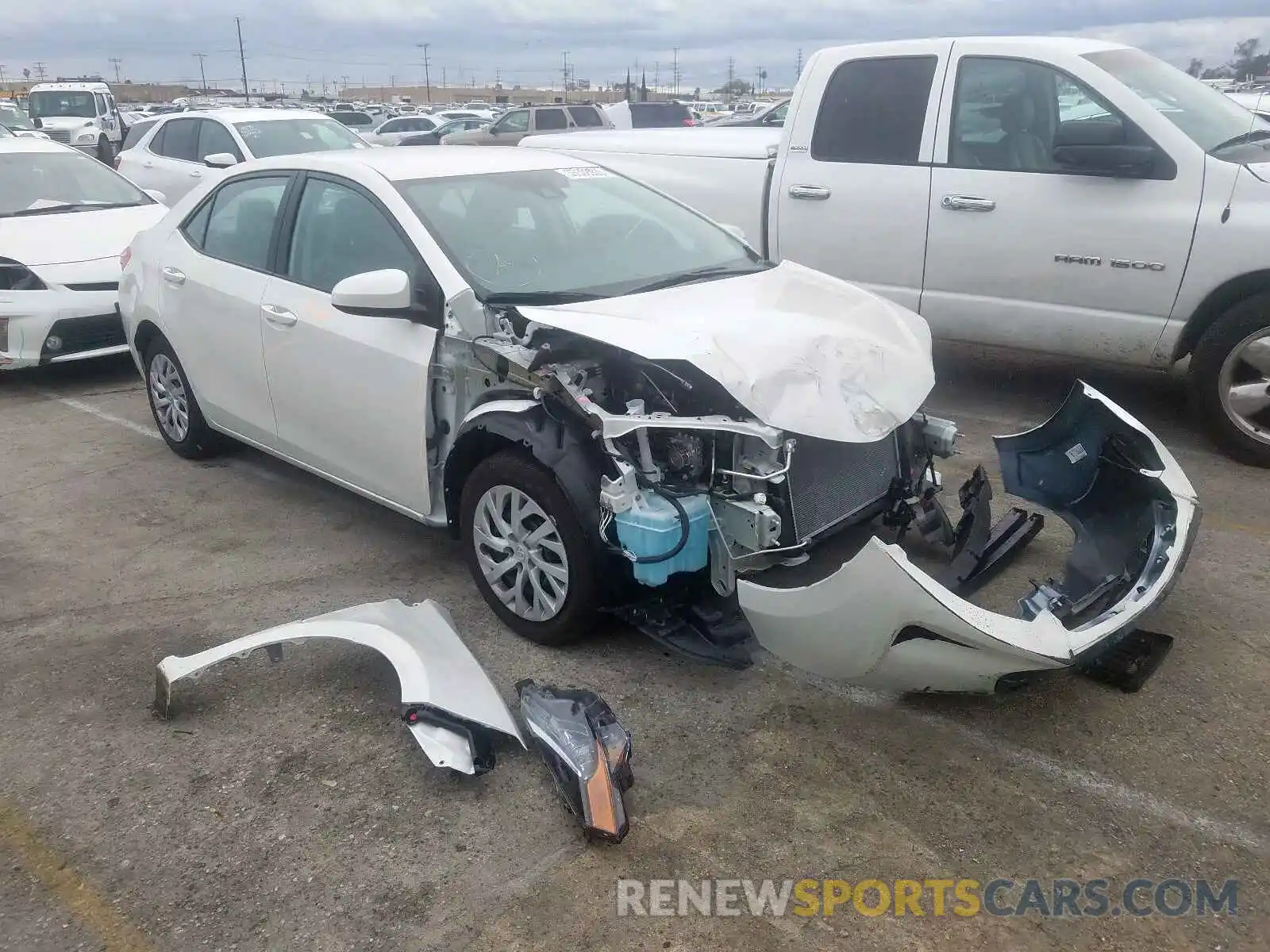 1 Photograph of a damaged car 5YFBURHE5KP886455 TOYOTA COROLLA 2019